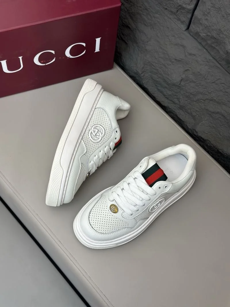 Gucci Low Shoes Breathable 25517
