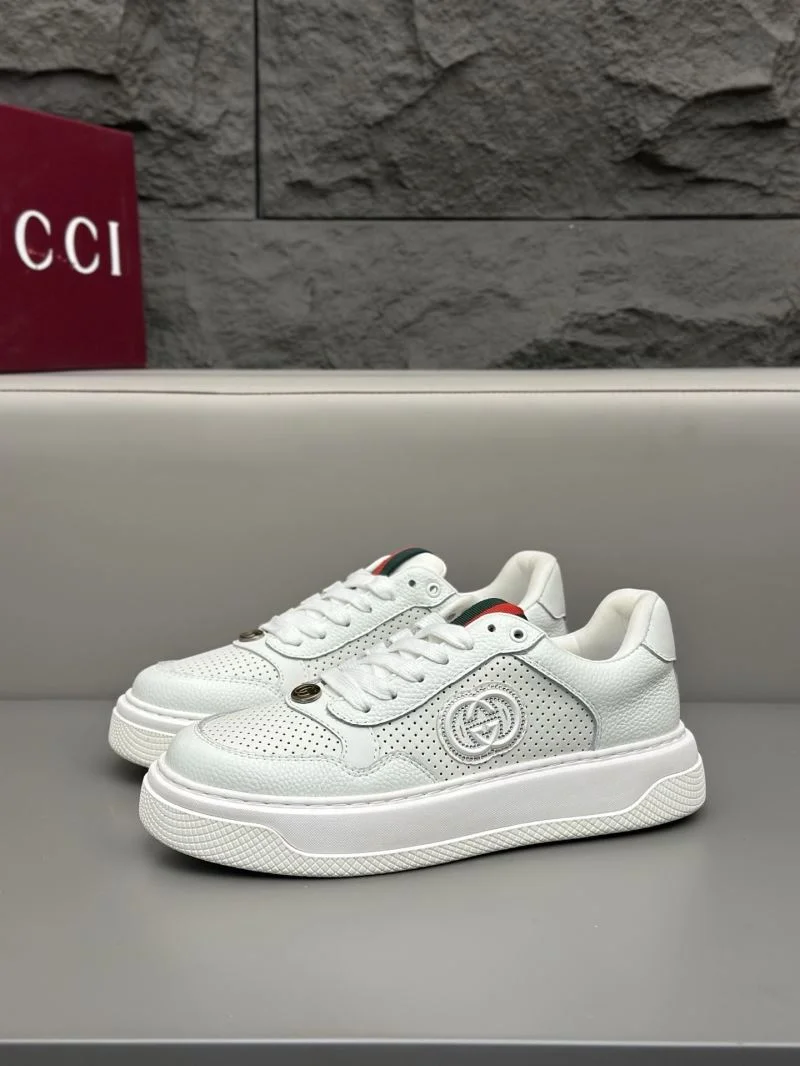 Gucci Low Shoes Breathable 25517
