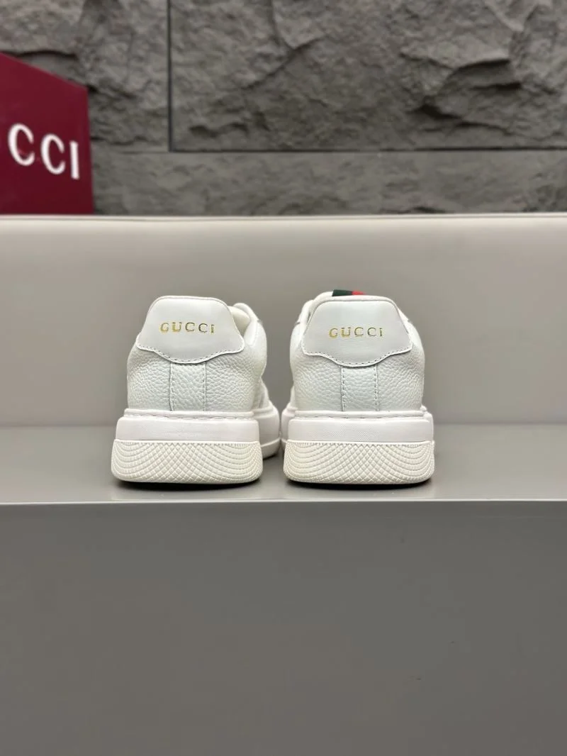 Gucci Low Shoes Breathable 25517