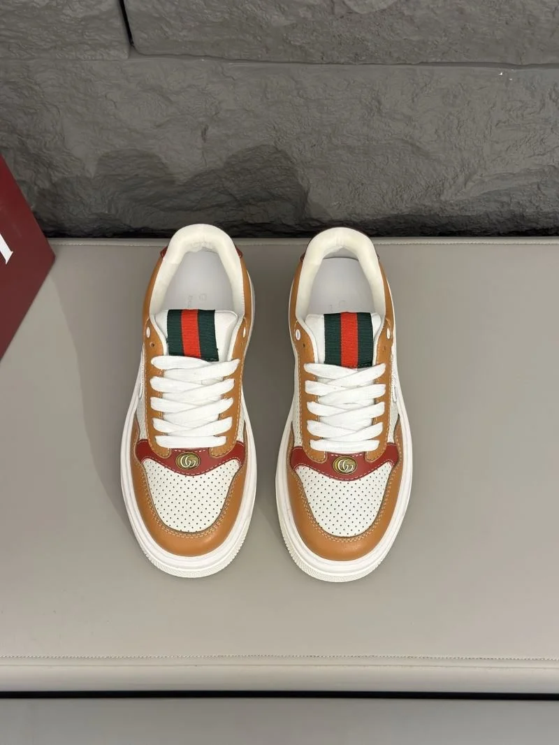 Vibrant Gucci Low Shoes 25522
