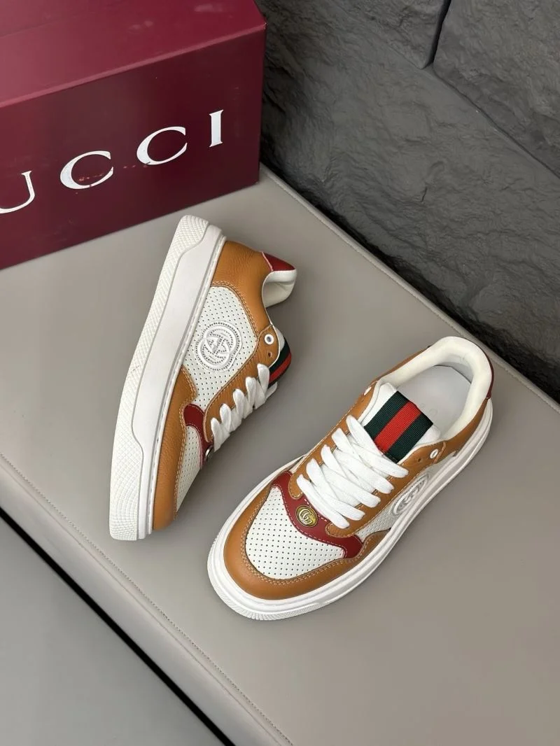 Vibrant Gucci Low Shoes 25522