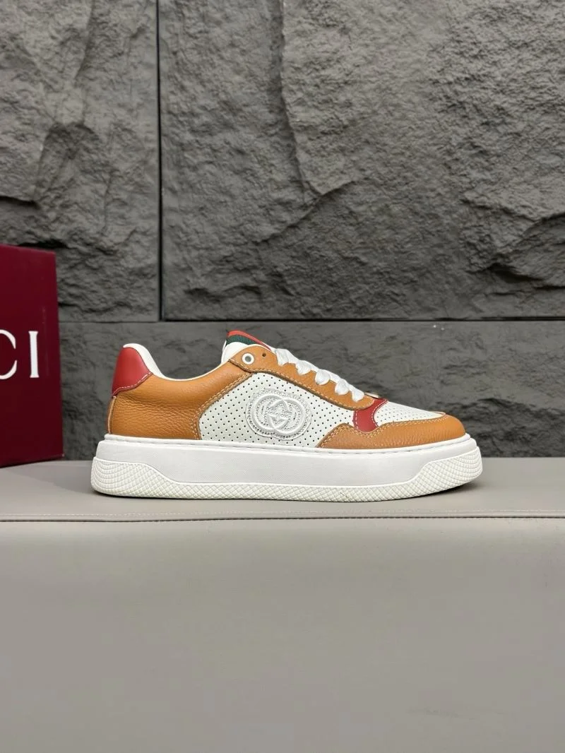 Vibrant Gucci Low Shoes 25522
