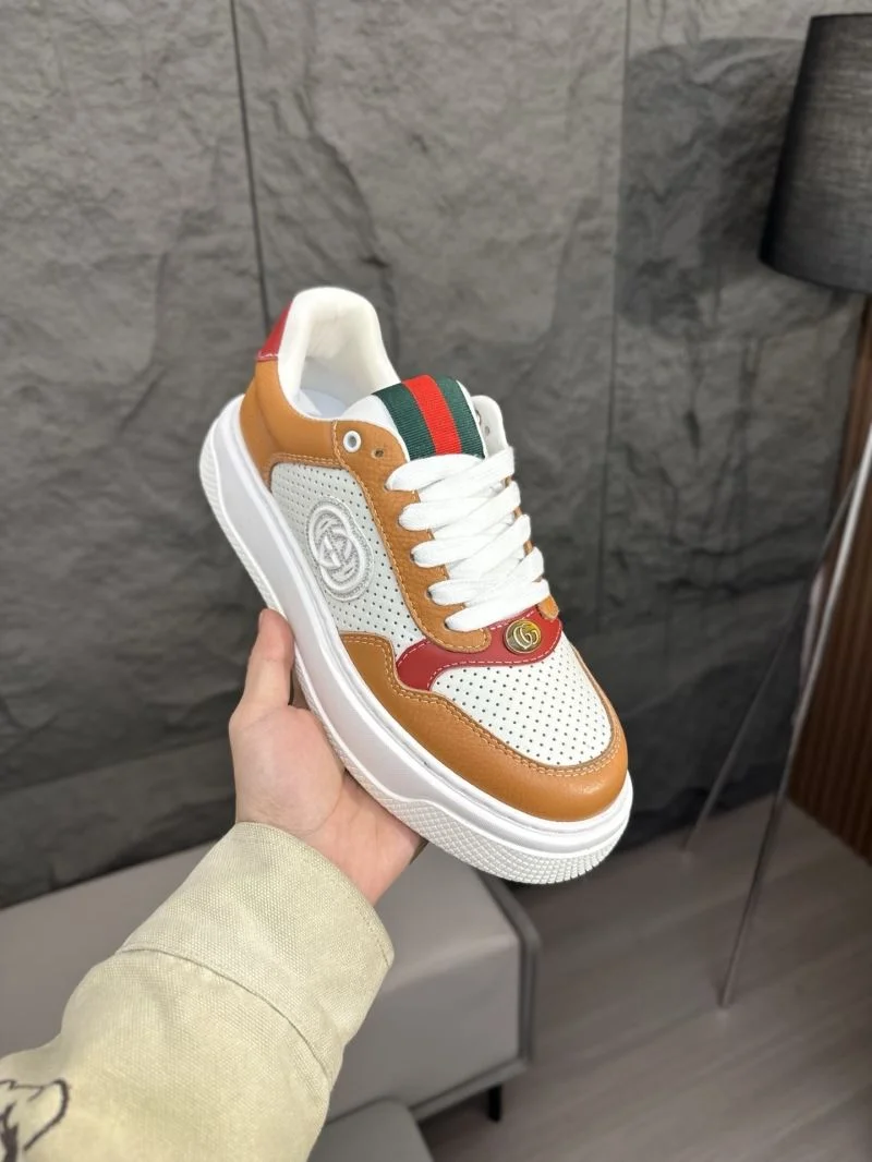 Vibrant Gucci Low Shoes 25522