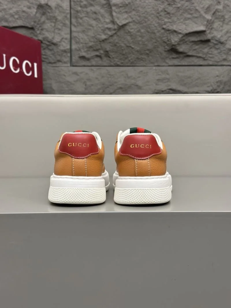 Vibrant Gucci Low Shoes 25522