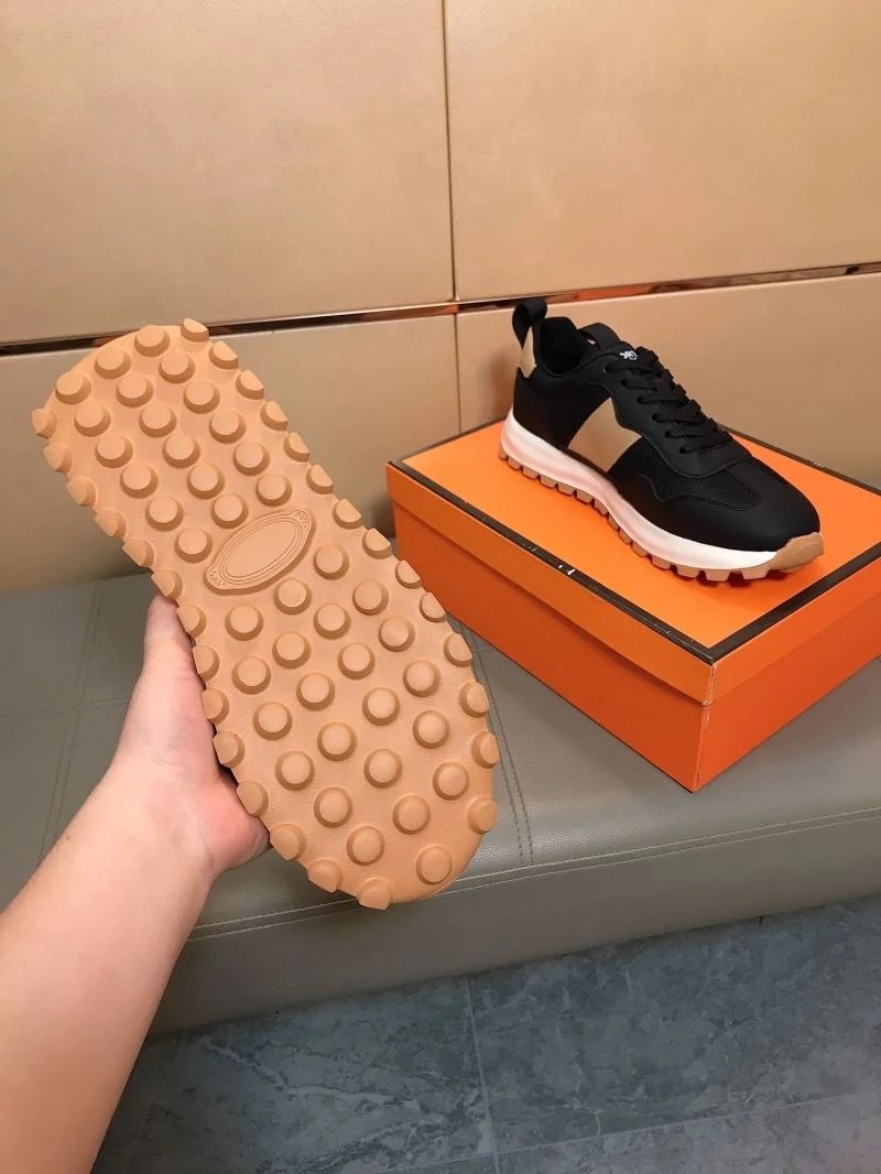 Unique Gucci Low Shoes 25499