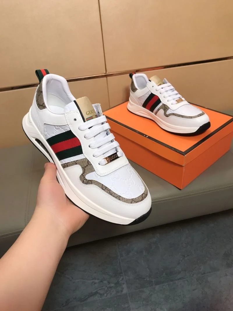 Lightweight Gucci Low Shoes 25547