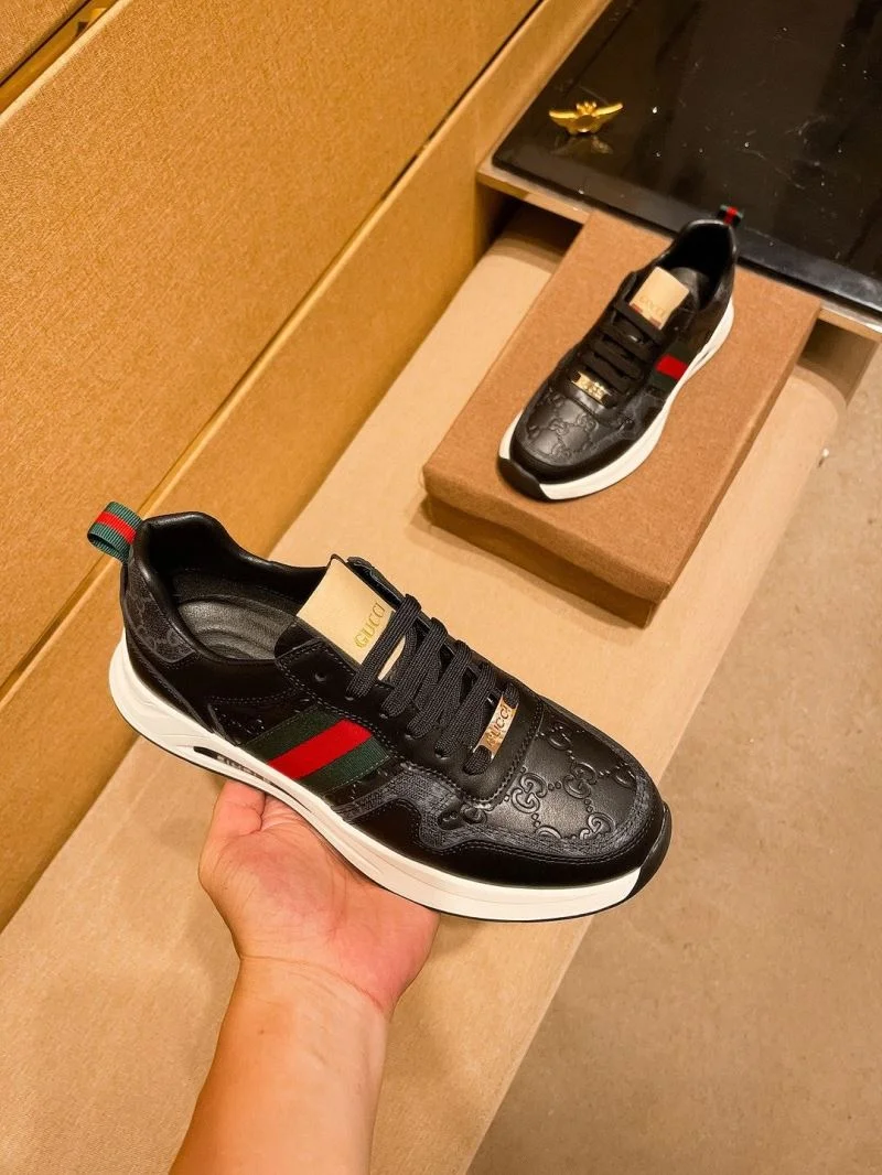 Modern Gucci Low Shoes 25502
