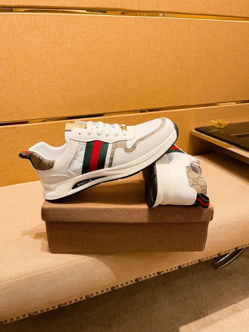 SmoothTexture Gucci Low Shoes 25485
