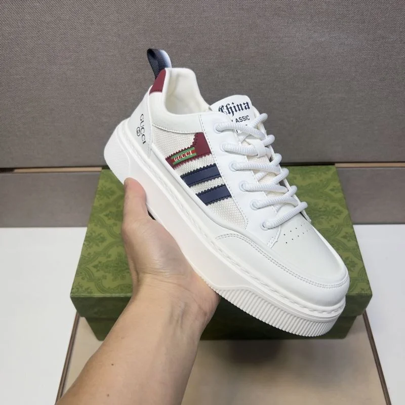 Gucci Low Shoes Durable 25490