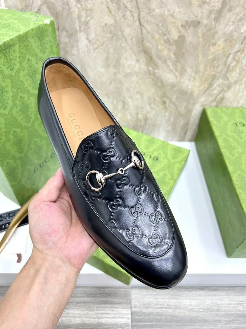 Gucci Low Shoes Attractive 25483