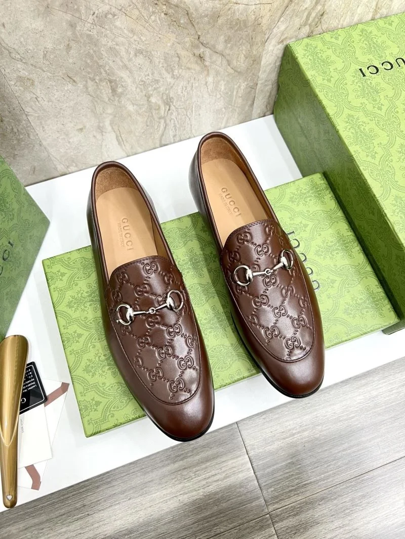 Gucci Low Shoes Soft 25479