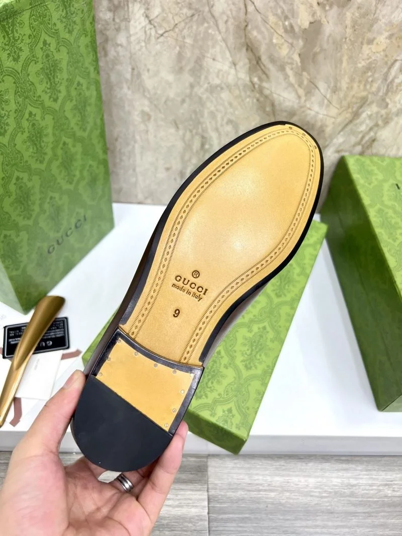 Gucci Low Shoes Soft 25479