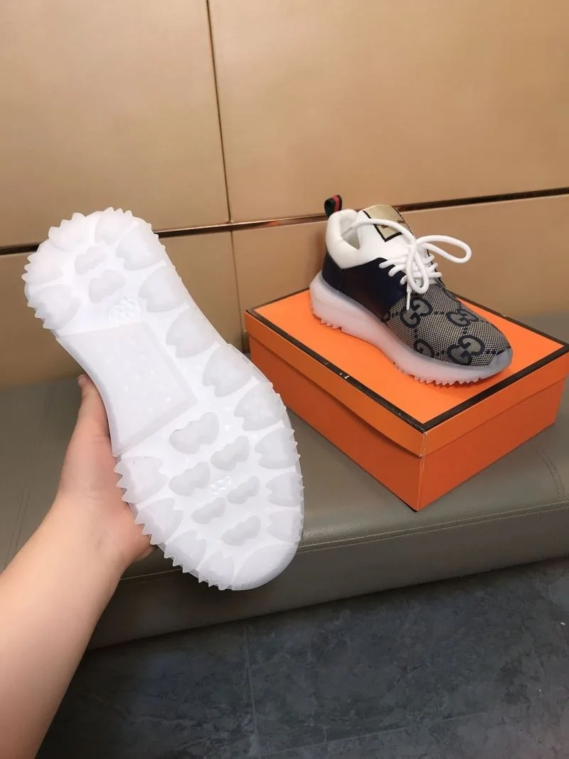 Effortless Gucci Low Shoes 25489