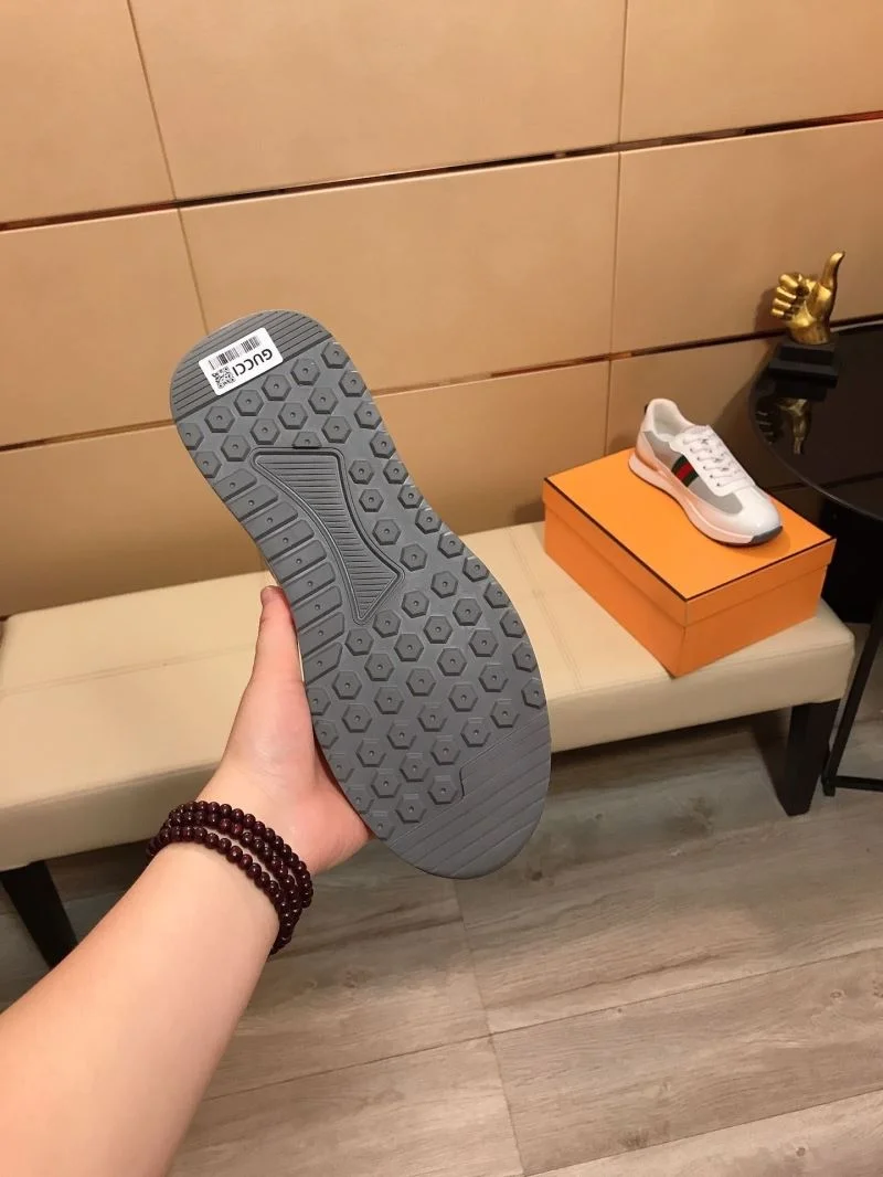 Gucci Low Shoes ZipUp 25478