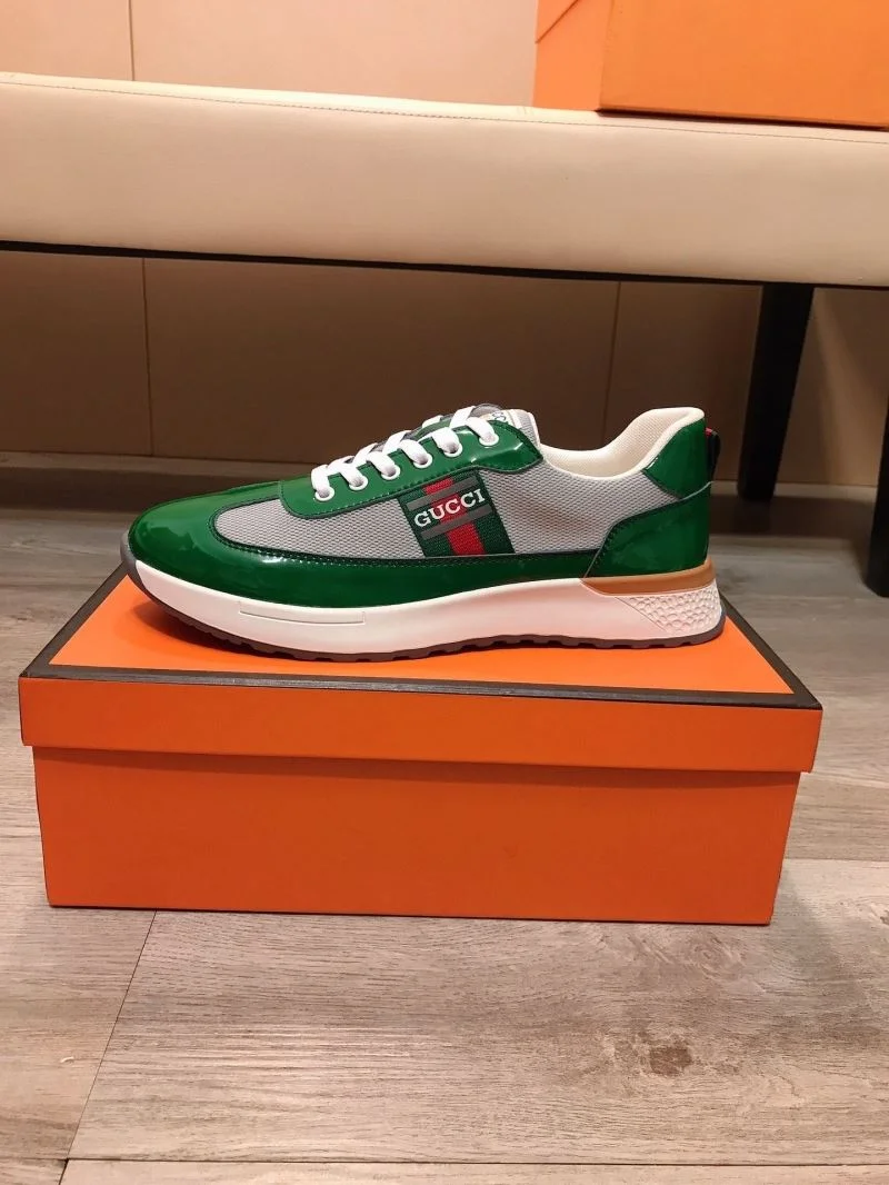 Gucci Low Shoes Bold 25476