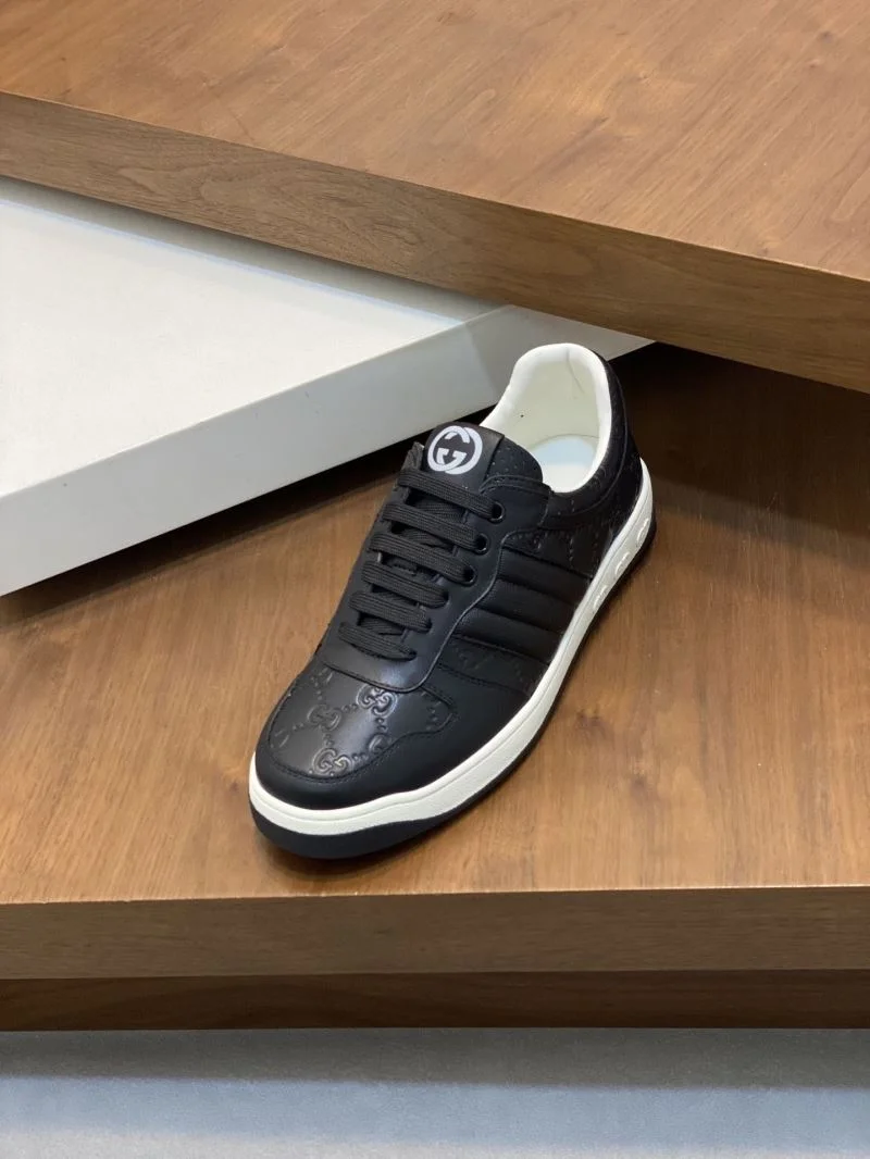 SmoothTexture Gucci Low Shoes 25452
