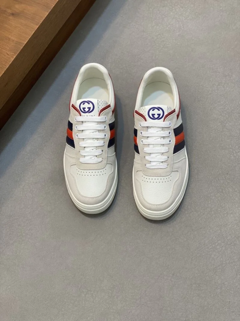 Unisex Gucci Low Shoes 25451