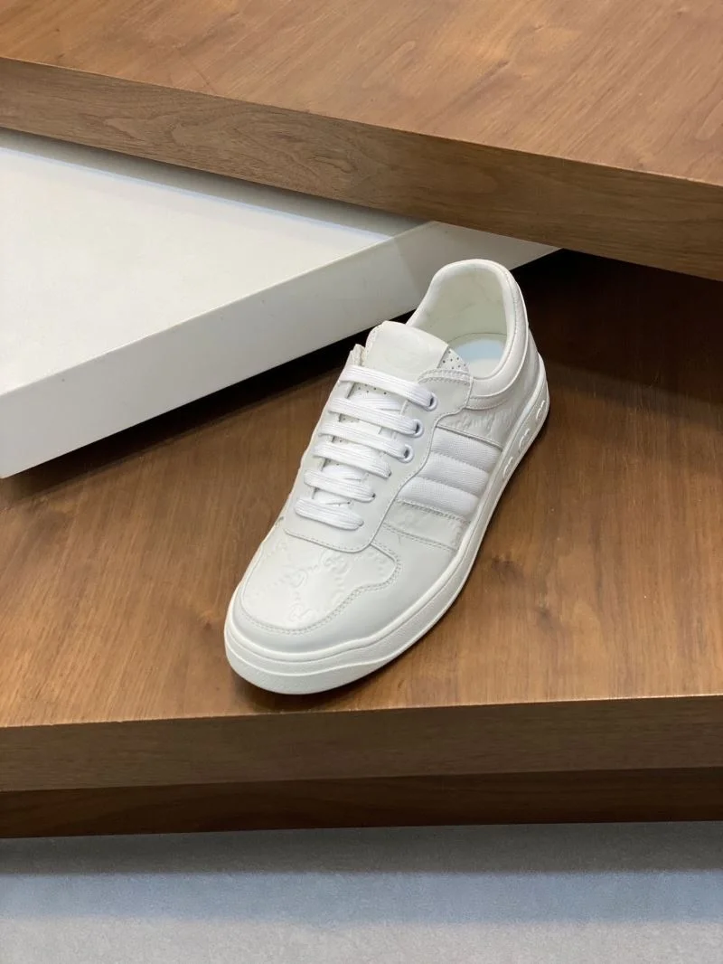 HighPerformance Gucci Low Shoes 25453