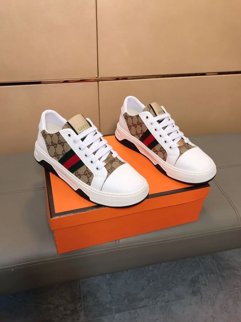 Tailored Gucci Low Shoes 25449