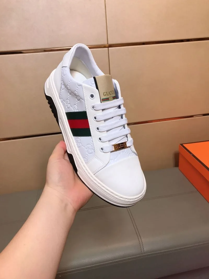 Colorful Gucci Low Shoes 25455