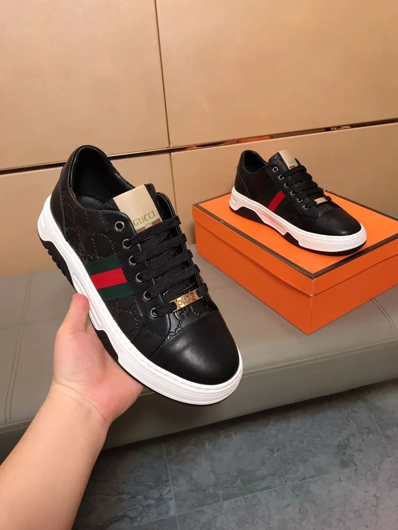 Gucci Low Shoes TopPick 25477