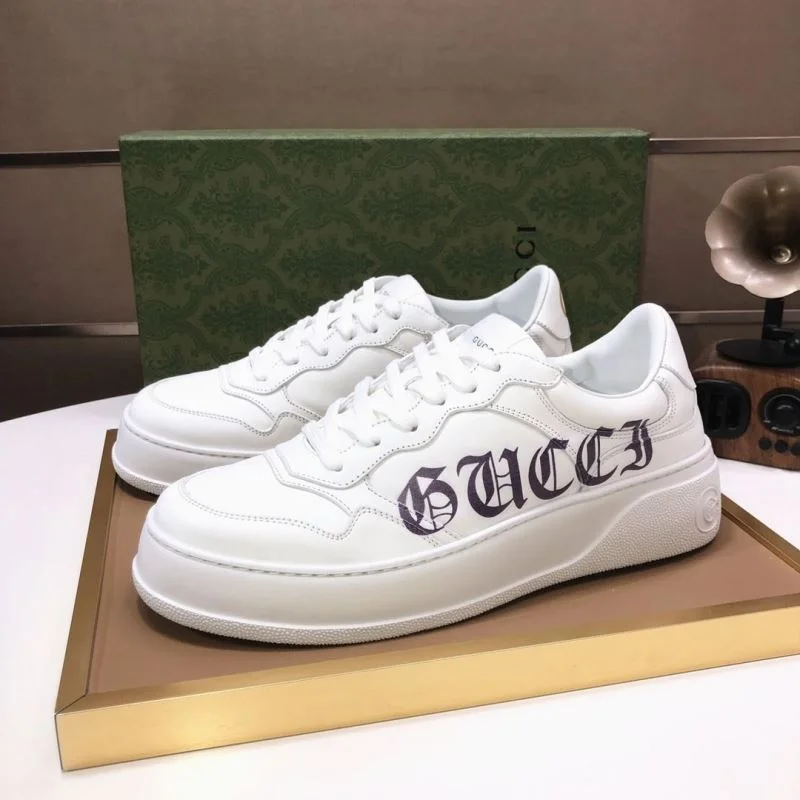 Gucci Low Shoes Practical 25441