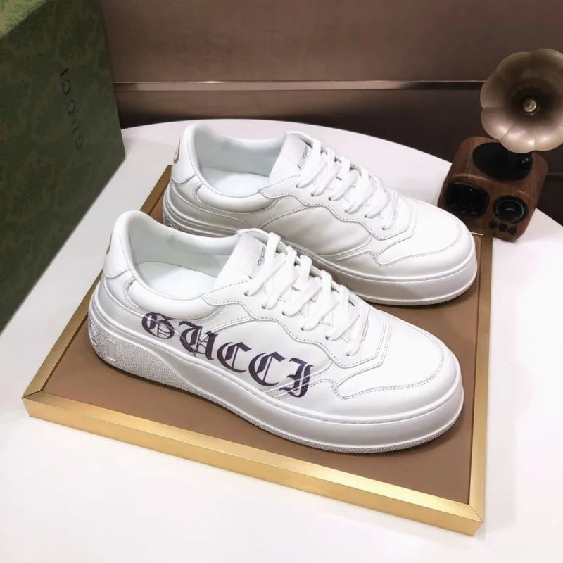 Gucci Low Shoes Practical 25441