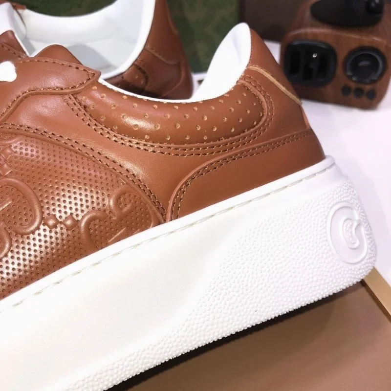 Gucci Low Shoes Trendy 25444