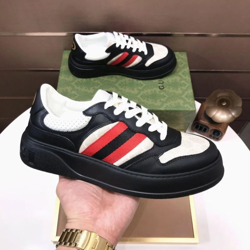 Vibrant Gucci Low Shoes 25440