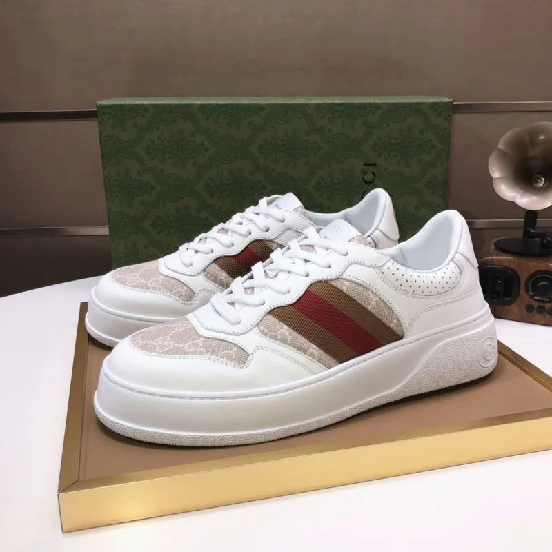 Gucci Low Shoes Durable 25433