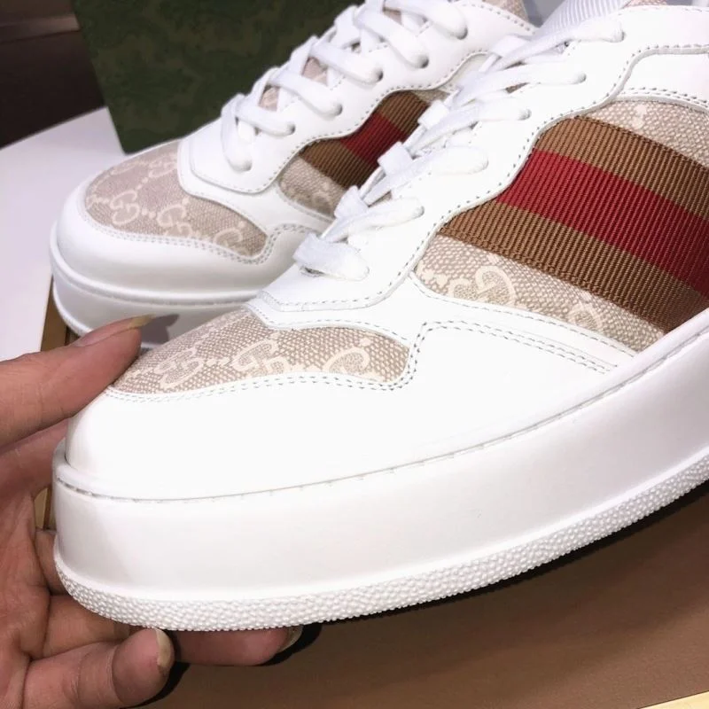 Gucci Low Shoes Durable 25433