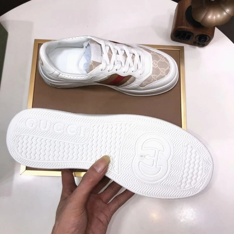 Gucci Low Shoes Durable 25433