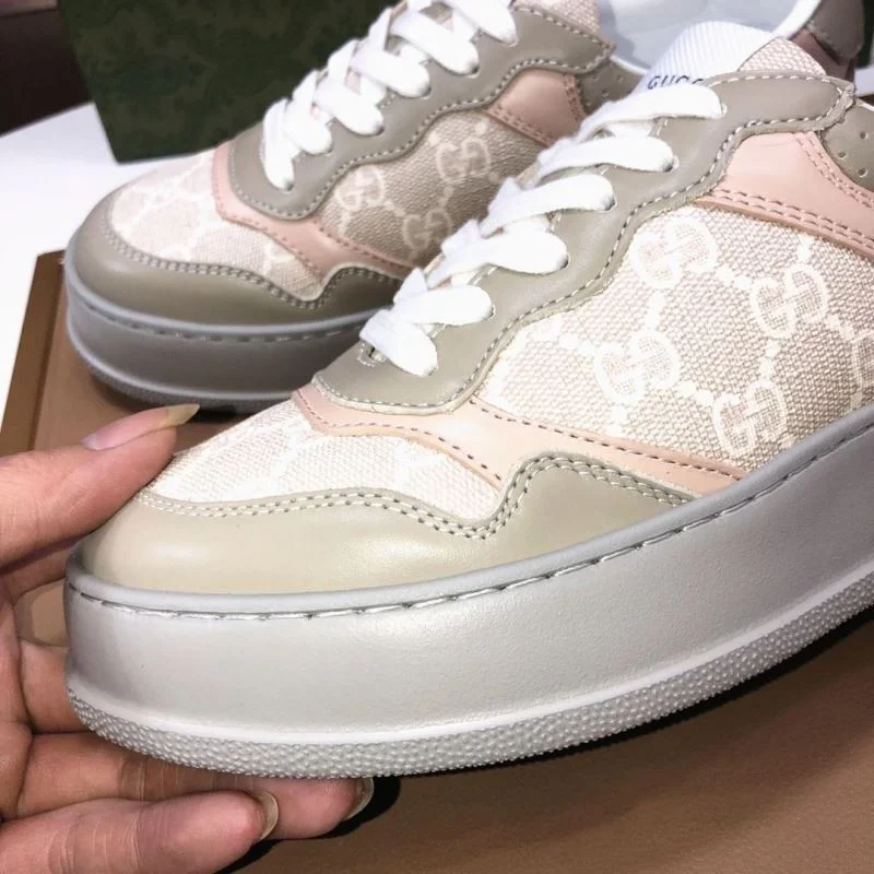 Practical Gucci Low Shoes 25424