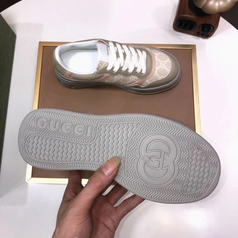Practical Gucci Low Shoes 25424