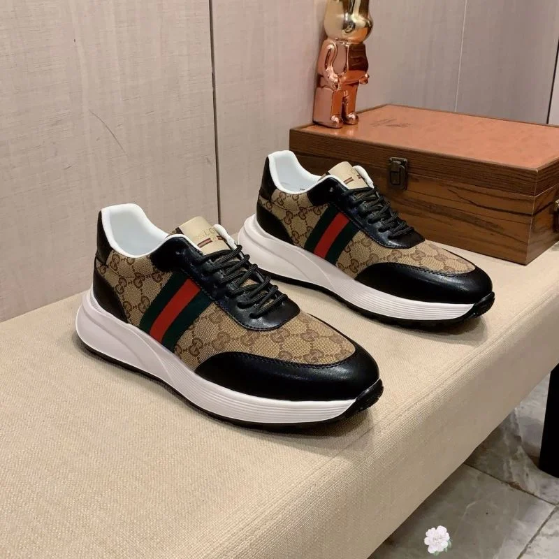Gucci Low Shoes Stylish 25428
