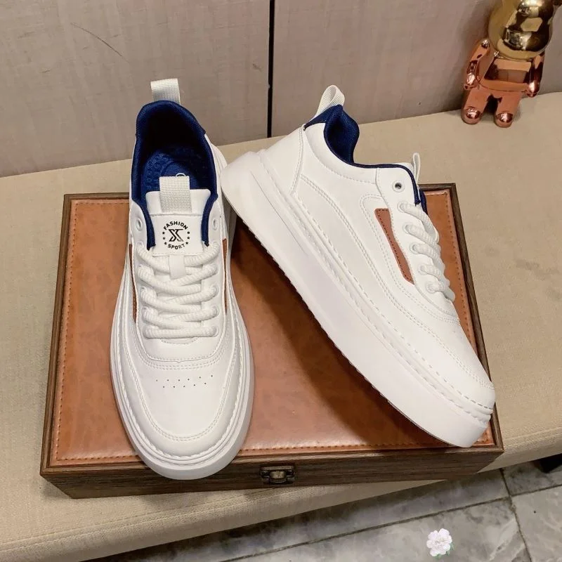 Bold Gucci Low Shoes 25429