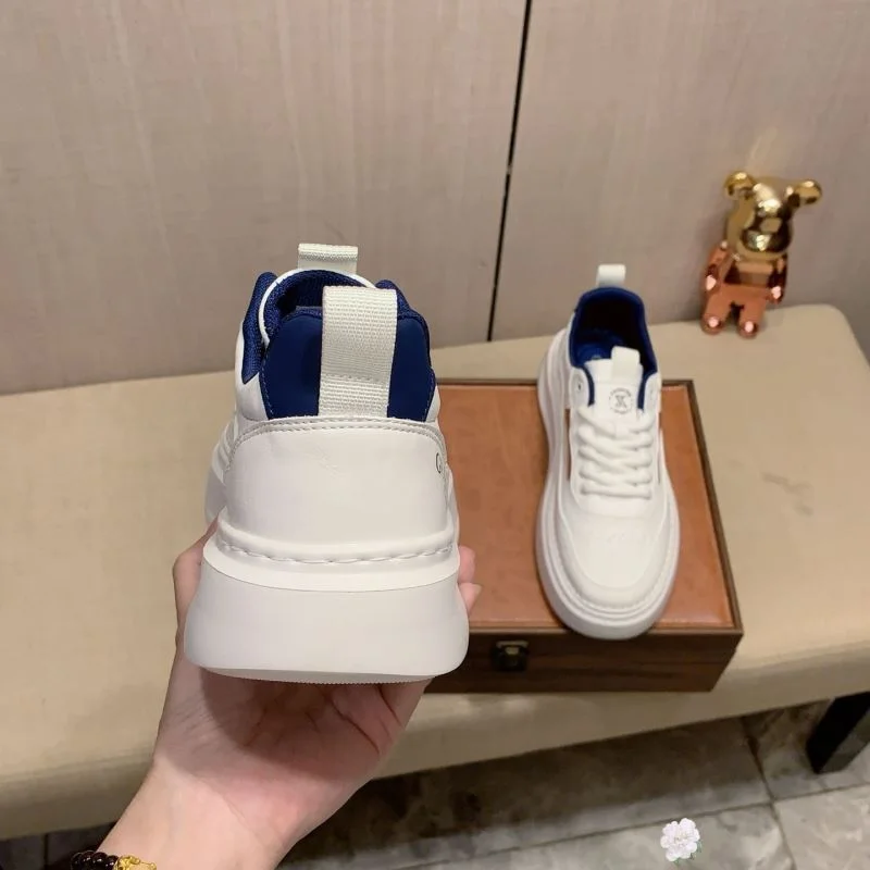 Bold Gucci Low Shoes 25429