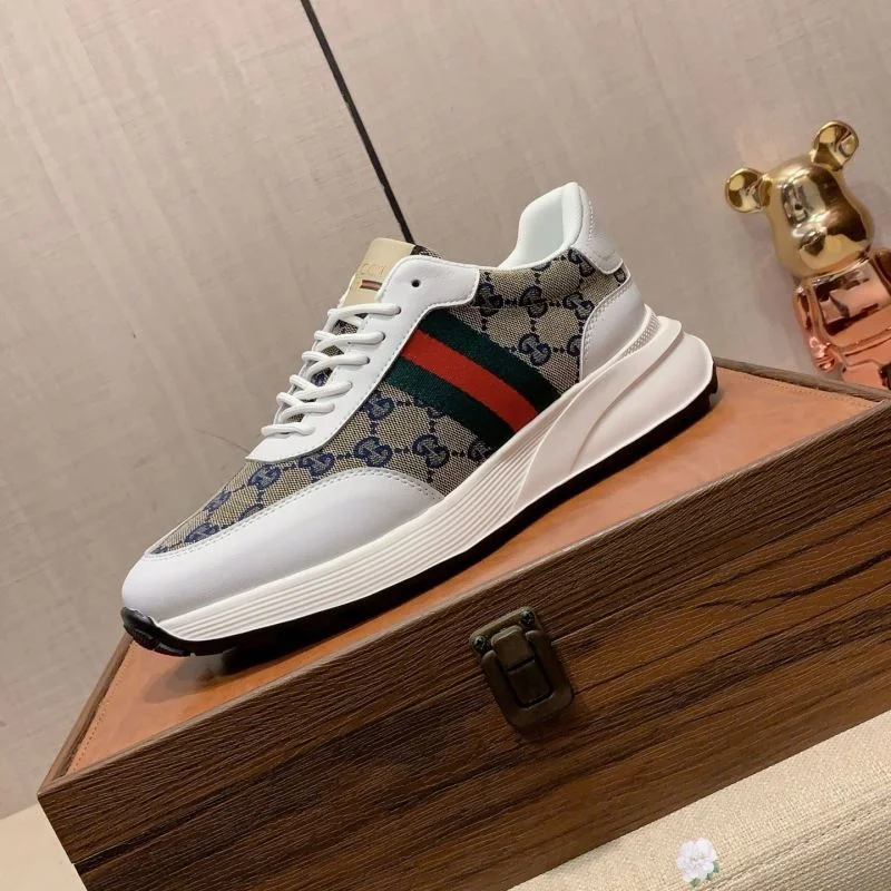 Gucci Low Shoes Durable 25422