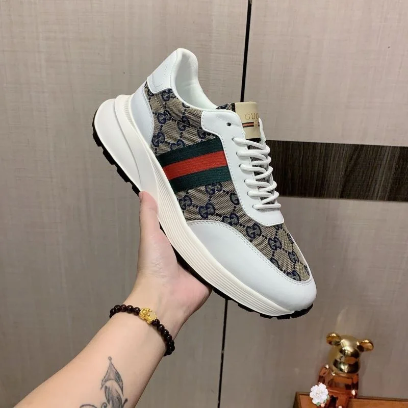 Gucci Low Shoes Durable 25422