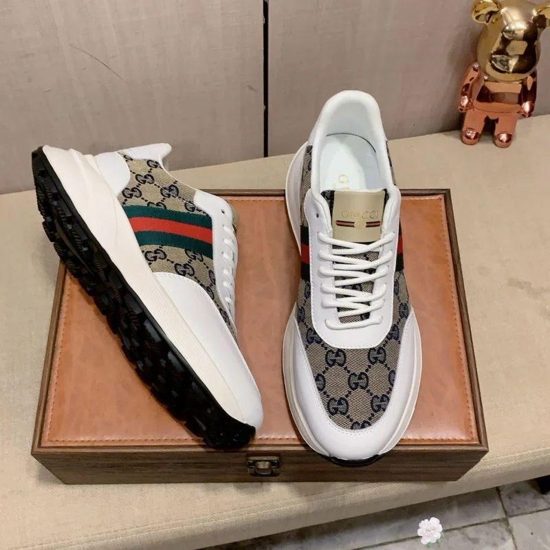 Gucci Low Shoes Durable 25422