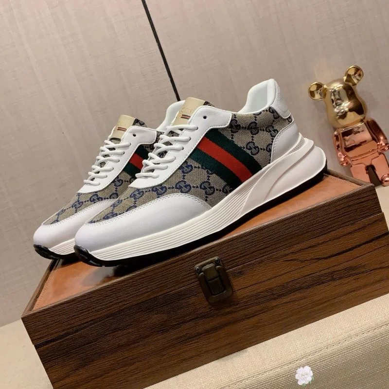 Gucci Low Shoes Durable 25422