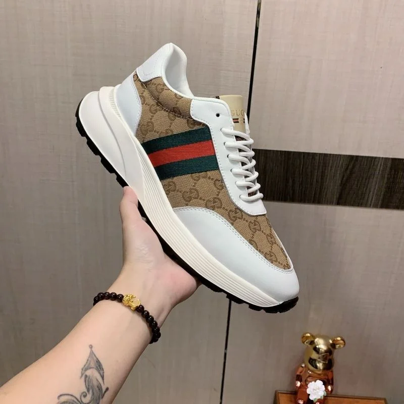 Gucci Low Shoes EasyCare 25434