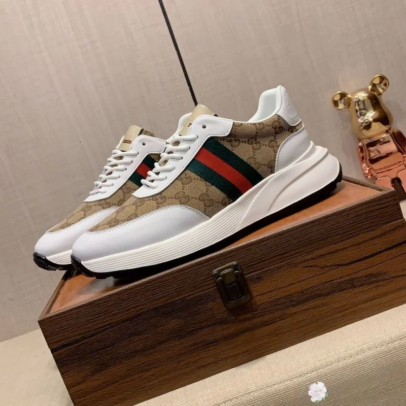 Gucci Low Shoes EasyCare 25434