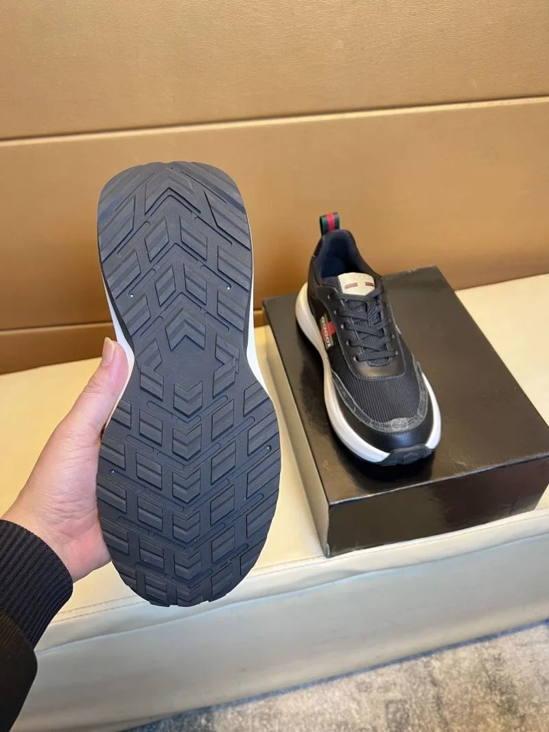OdorResistant Gucci Low Shoes 25411