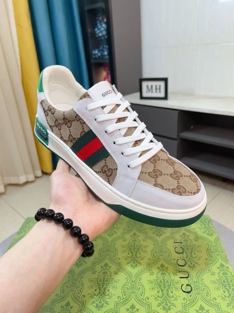 Gucci Low Shoes Trendsetting 25437