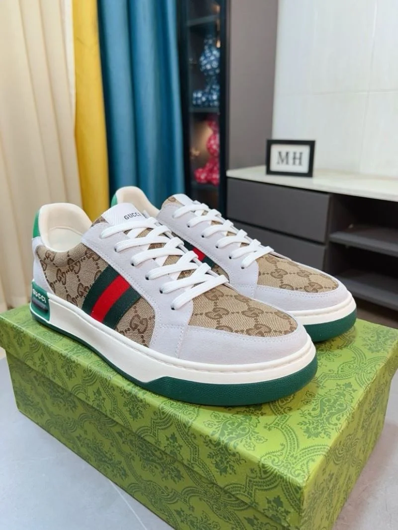 Gucci Low Shoes Trendsetting 25437