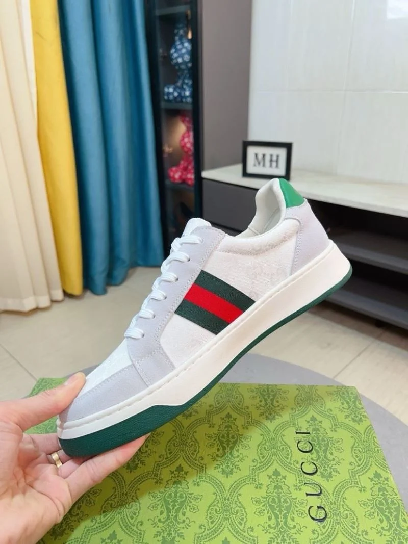 Stylish Gucci Low Shoes 25398