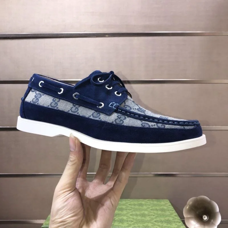 Modern Gucci Low Shoes 25454