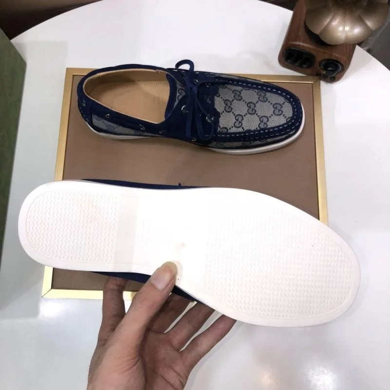 Modern Gucci Low Shoes 25454