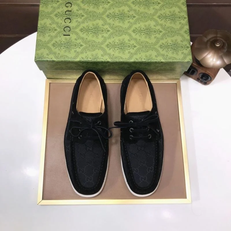 Gucci Low Shoes Practical 25394